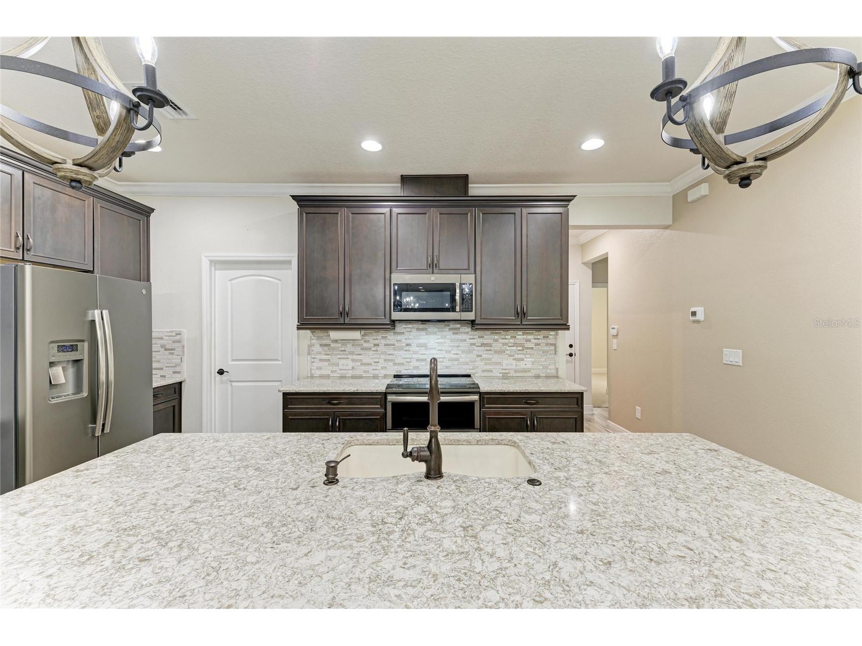 5941 Amberly Drive Bradenton FL 34208 A4676141 image7