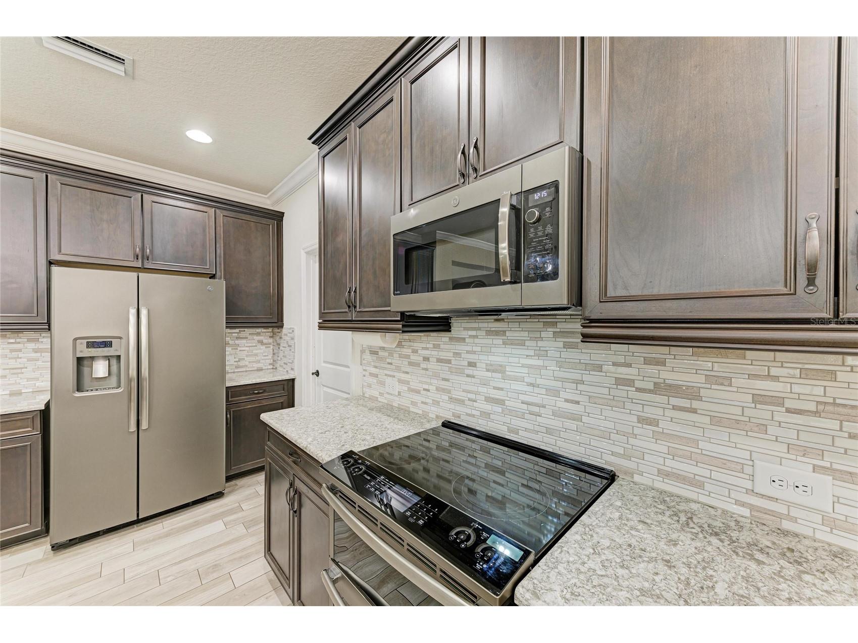 5941 Amberly Drive Bradenton FL 34208 A4676141 image8