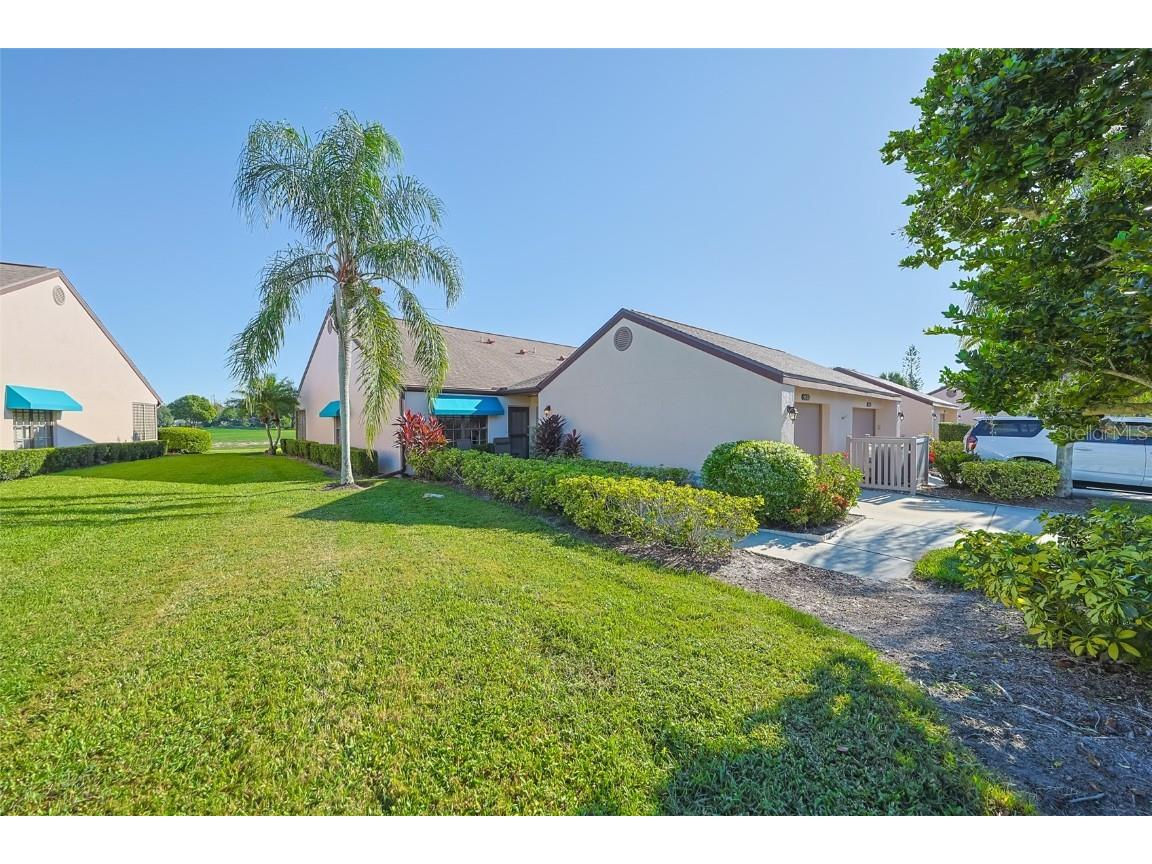 5941 Clubside Drive #5941 Sarasota FL 34243 A4668381 image48