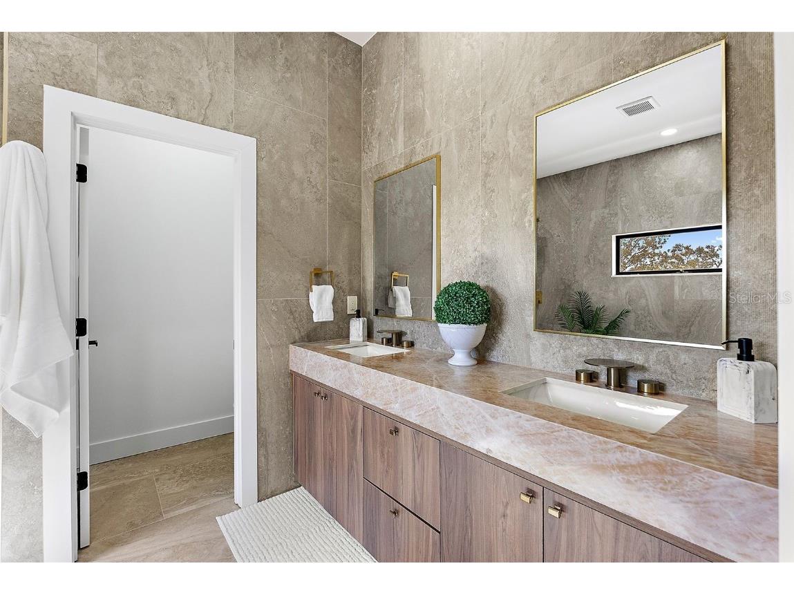 5941 Mangrove Street N Saint Petersburg FL 33703 TB8436801 image33