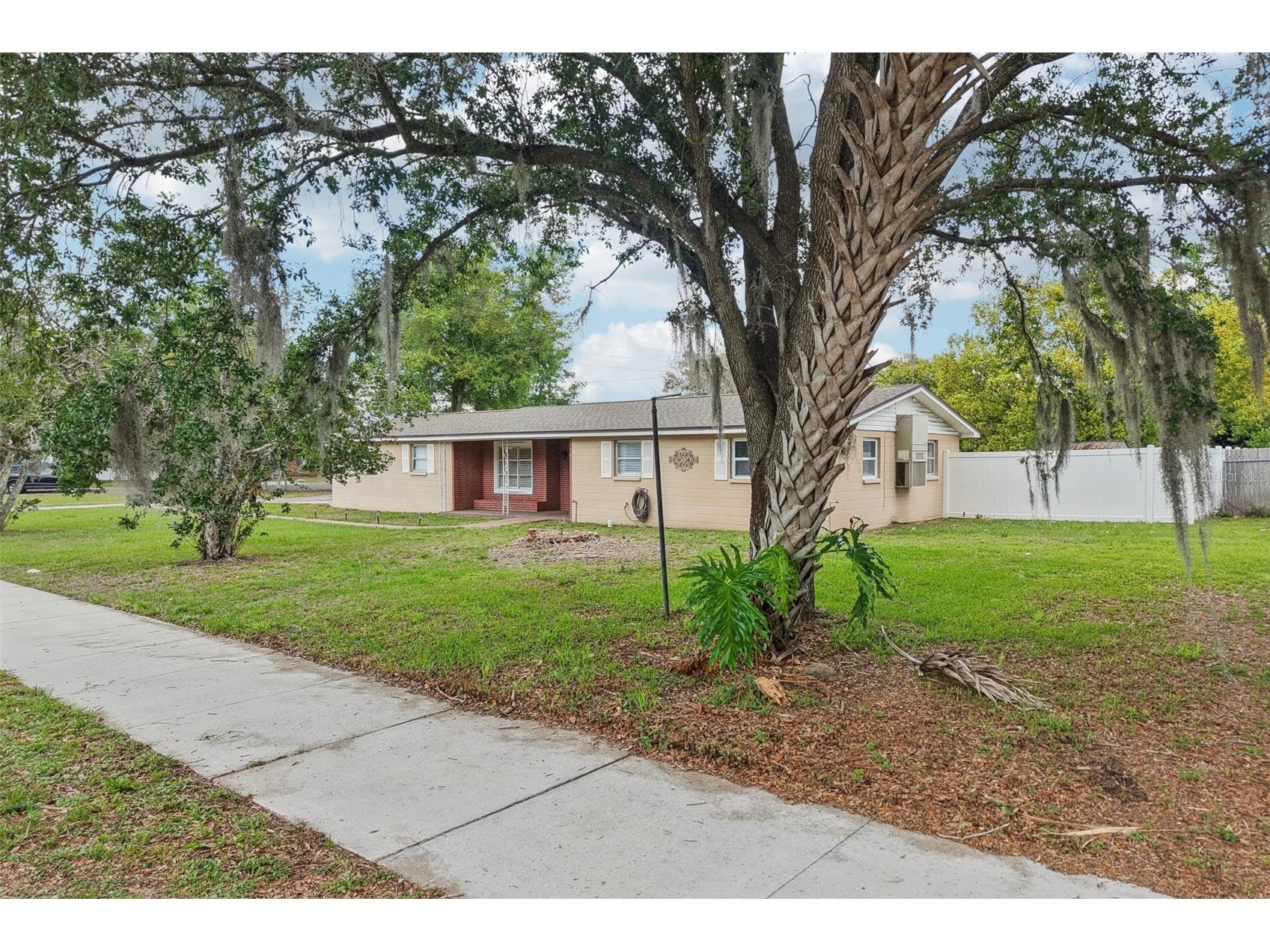 5942 13th Street Zephyrhills FL 33542 TB8482476 image32
