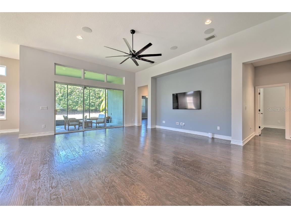 5943 Jasper Glen Drive Lithia FL 33547 TB8456798 image10