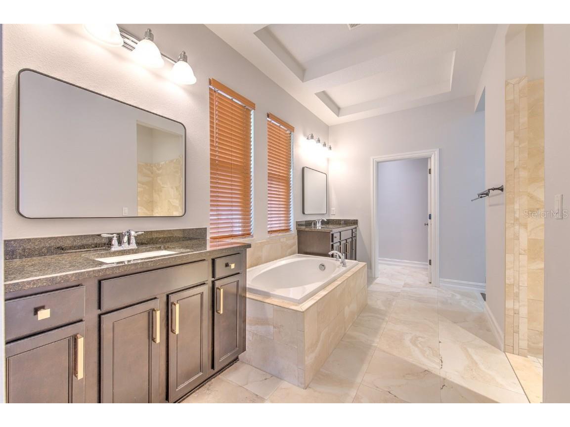 5943 Jasper Glen Drive Lithia FL 33547 TB8456798 image19