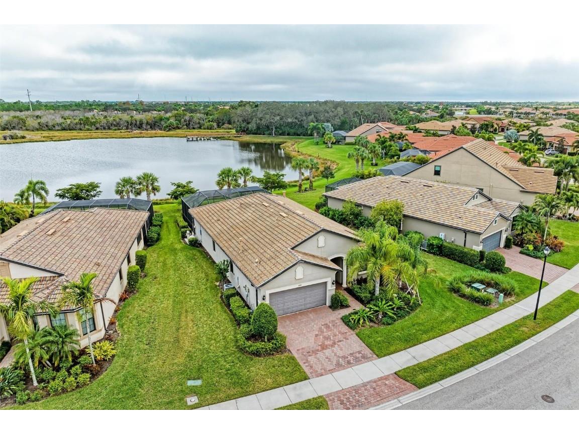 5943 Snowy Egret Drive Sarasota FL 34238 A4587419 image1