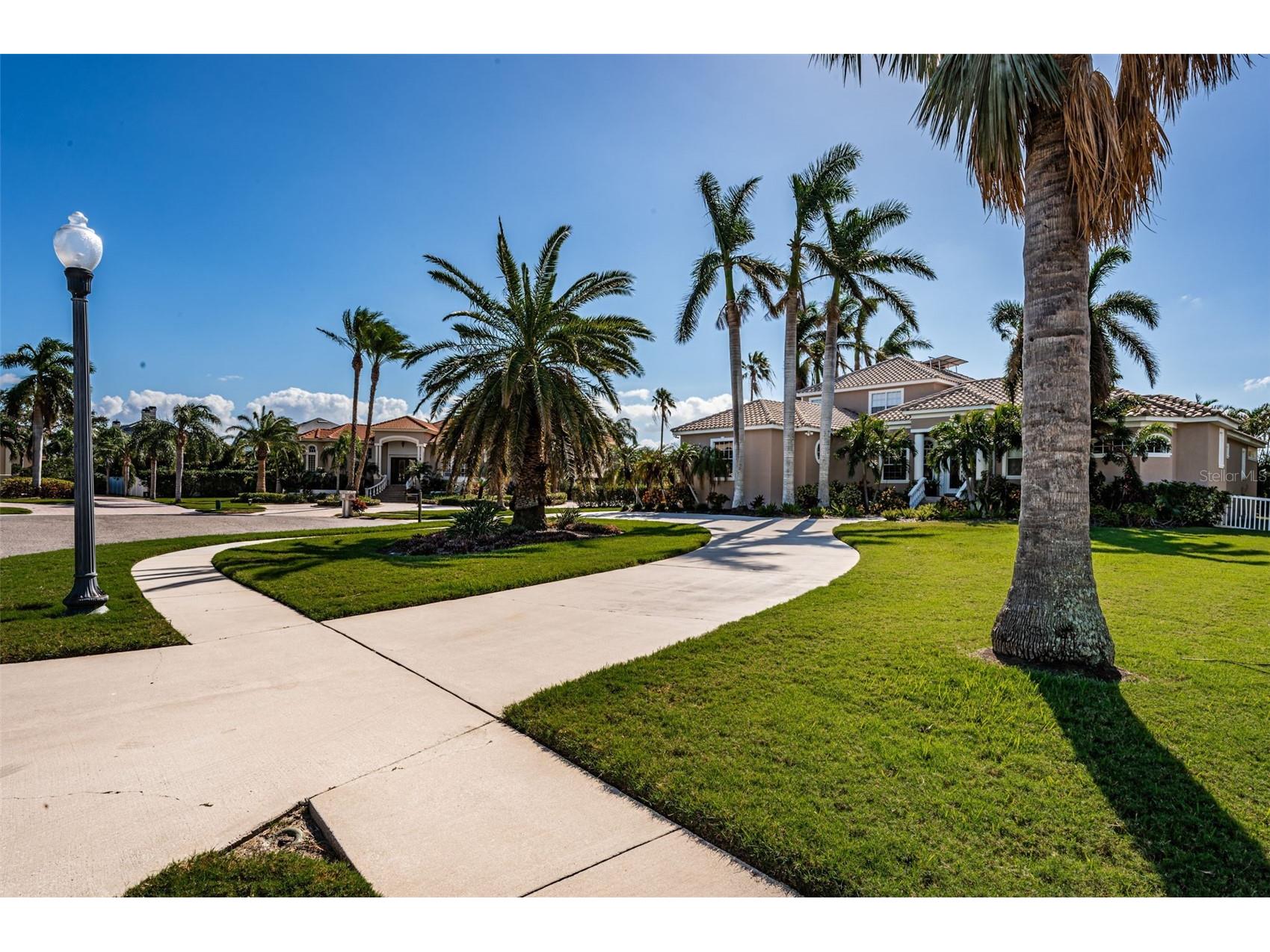 5944 Bay Drive S Gulfport FL 33707 TB8319194 image4