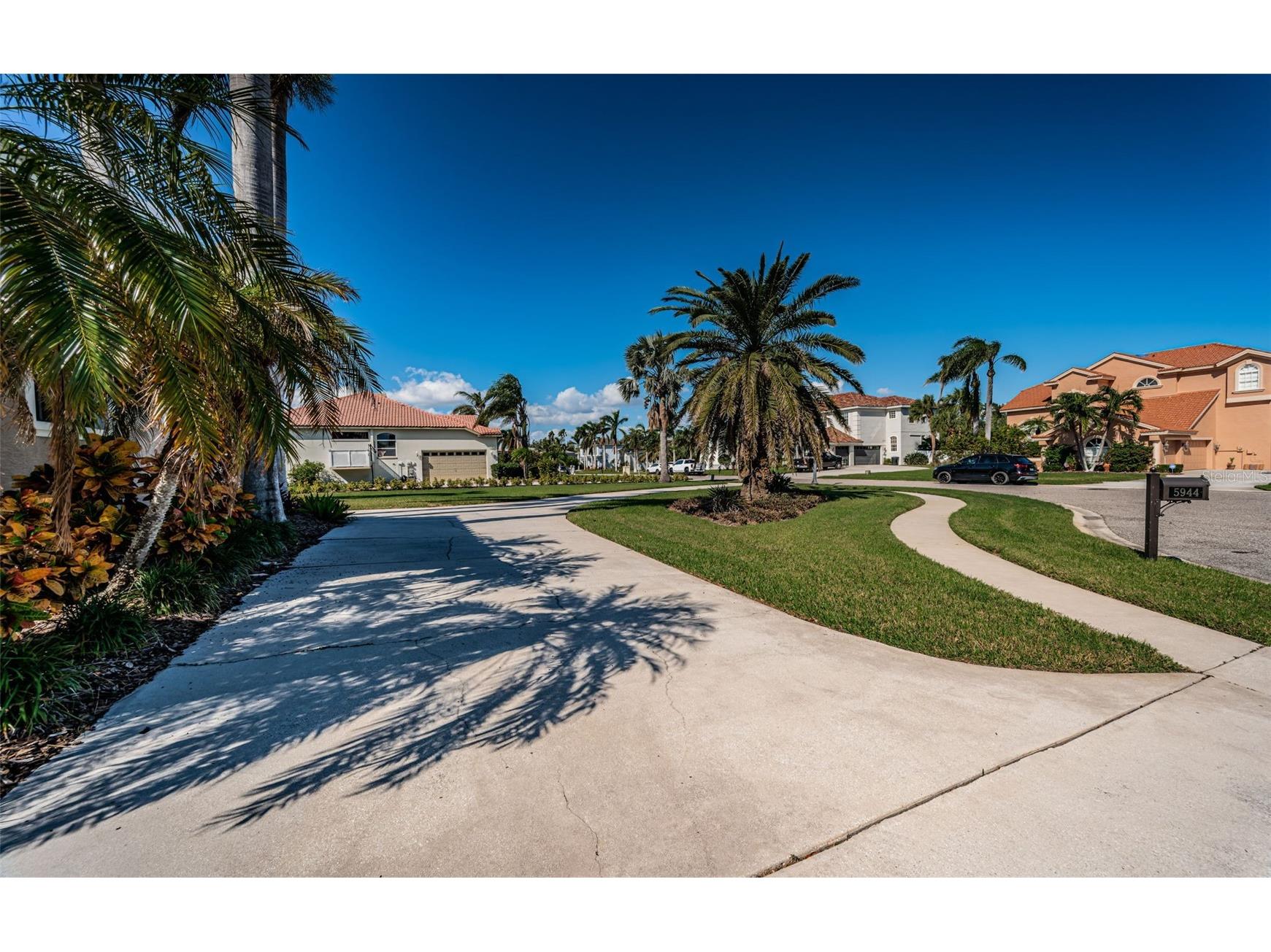 5944 Bay Drive S Gulfport FL 33707 TB8319194 image45