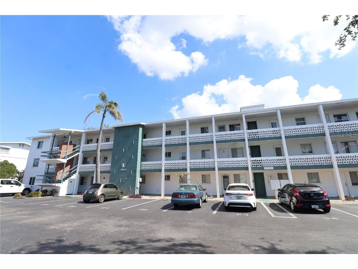 5945 17th Street W #A-33 Bradenton FL 34207 A4639962 image1