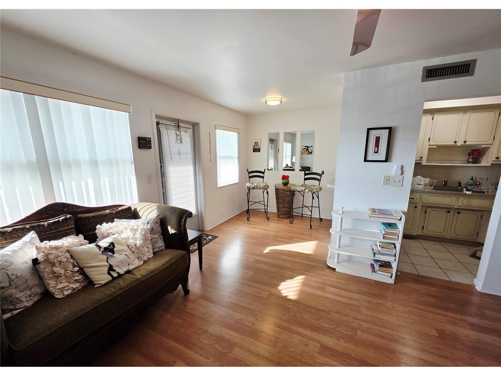 5945 21st Street N #18 Saint Petersburg FL 33714 TB8469043 image4