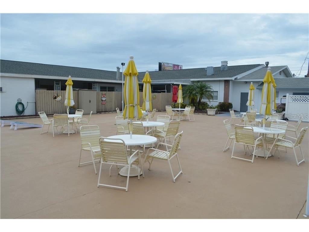 5945 21st Street N #9 Saint Petersburg FL 33714 TB8489503 image37