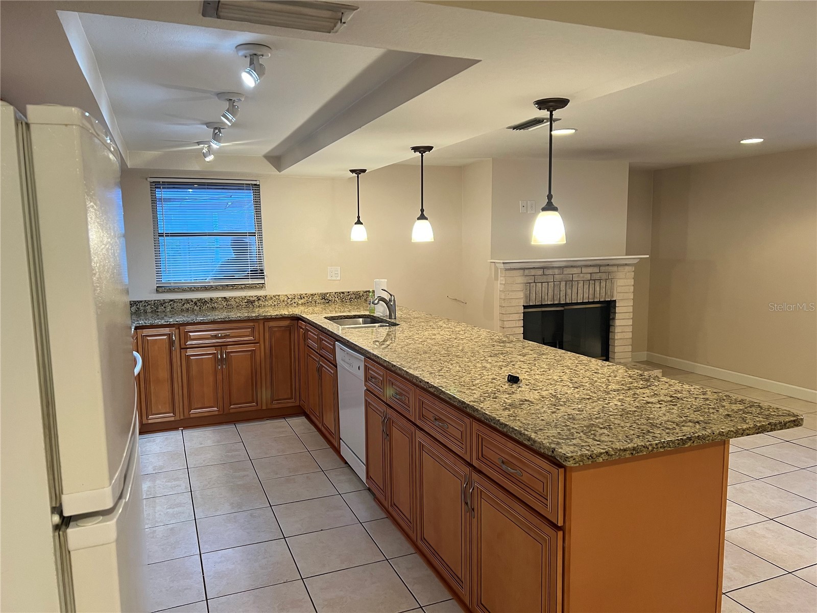5945 Mockingbird Drive New Port Richey FL 34652 W7886275 image4