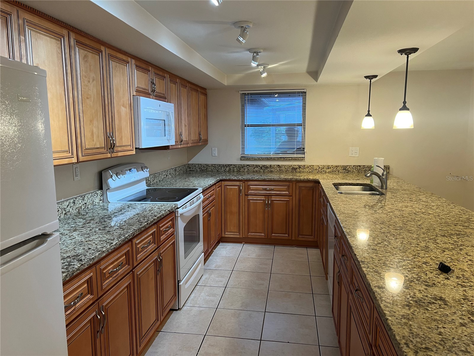 5945 Mockingbird Drive New Port Richey FL 34652 W7886275 image5