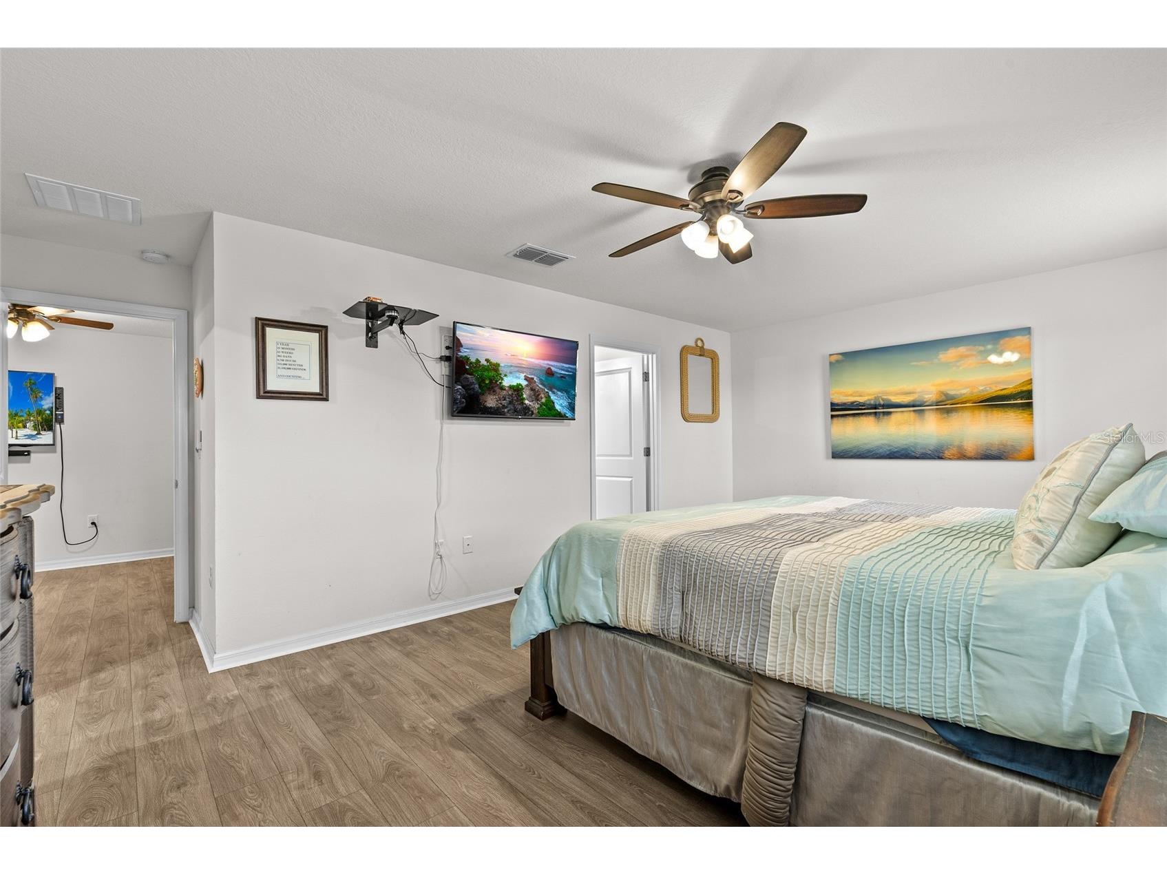 5946 81st Avenue N Pinellas Park FL 33781 TB8493871 image26