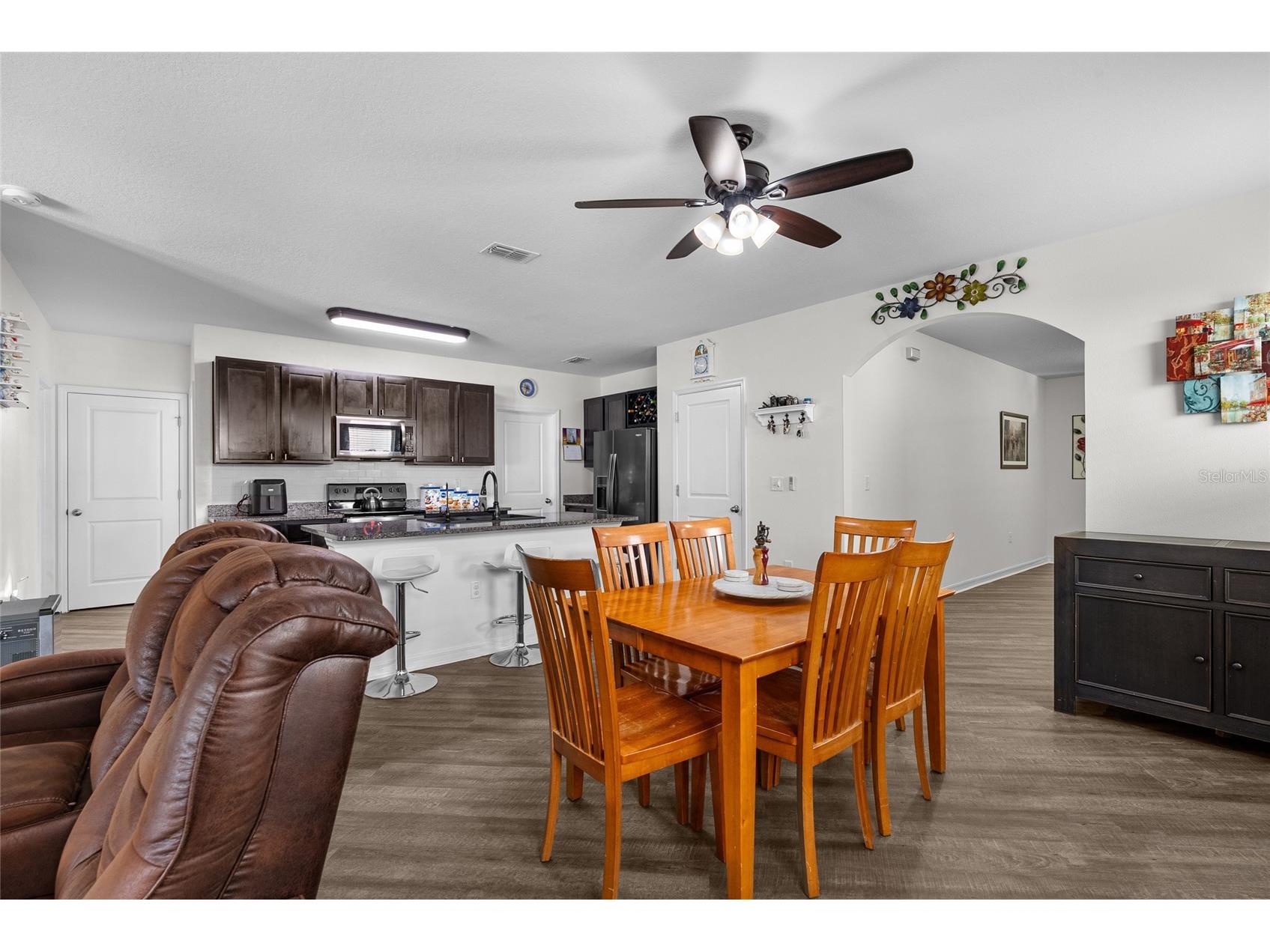 5946 81st Avenue N Pinellas Park FL 33781 TB8493871 image8