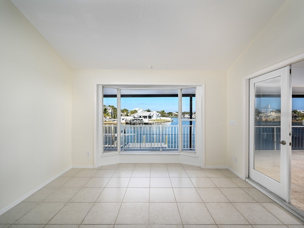5947 Bayview Circle S Gulfport FL 33707 - BOCA CIEGA BAY A4672514 image11