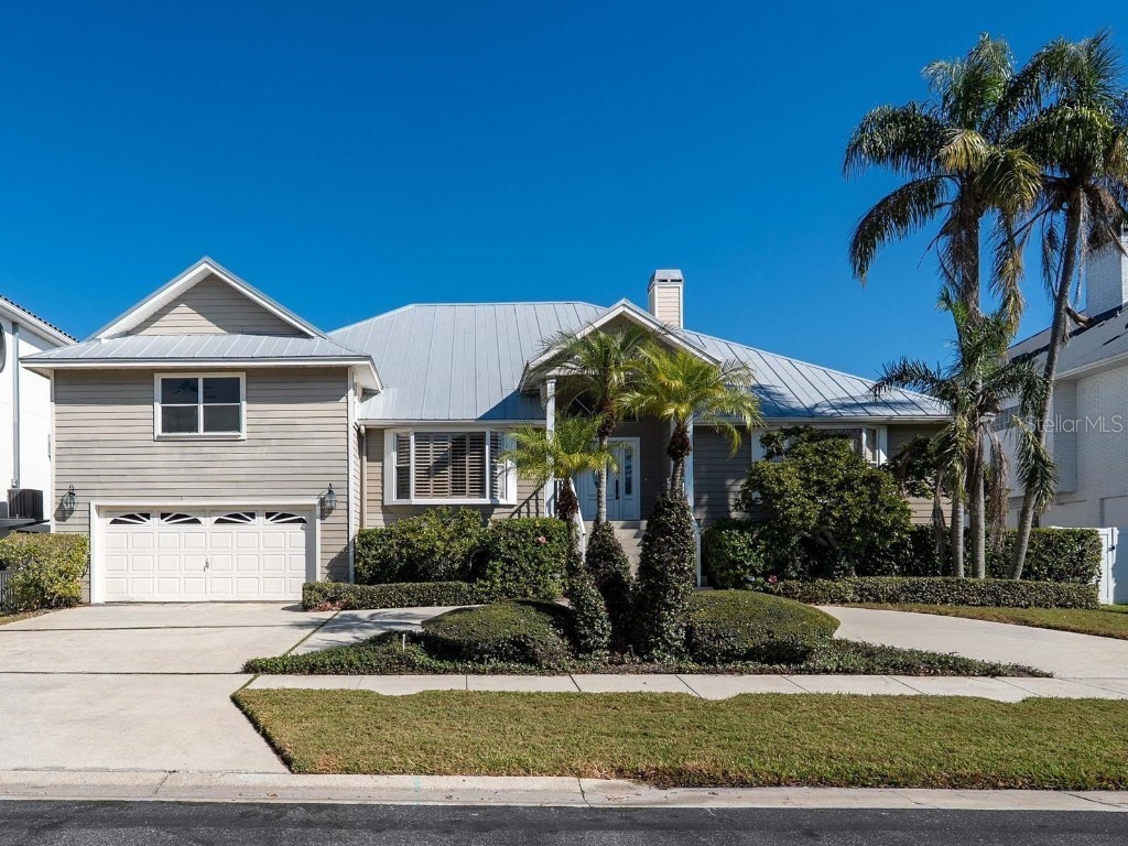 5947 Bayview Circle S Gulfport FL 33707 - BOCA CIEGA BAY A4672514 image2