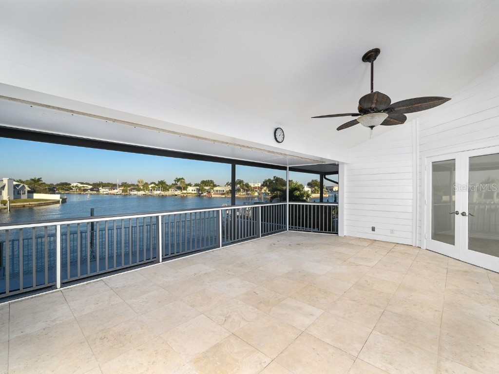 5947 Bayview Circle S Gulfport FL 33707 - BOCA CIEGA BAY A4672514 image34