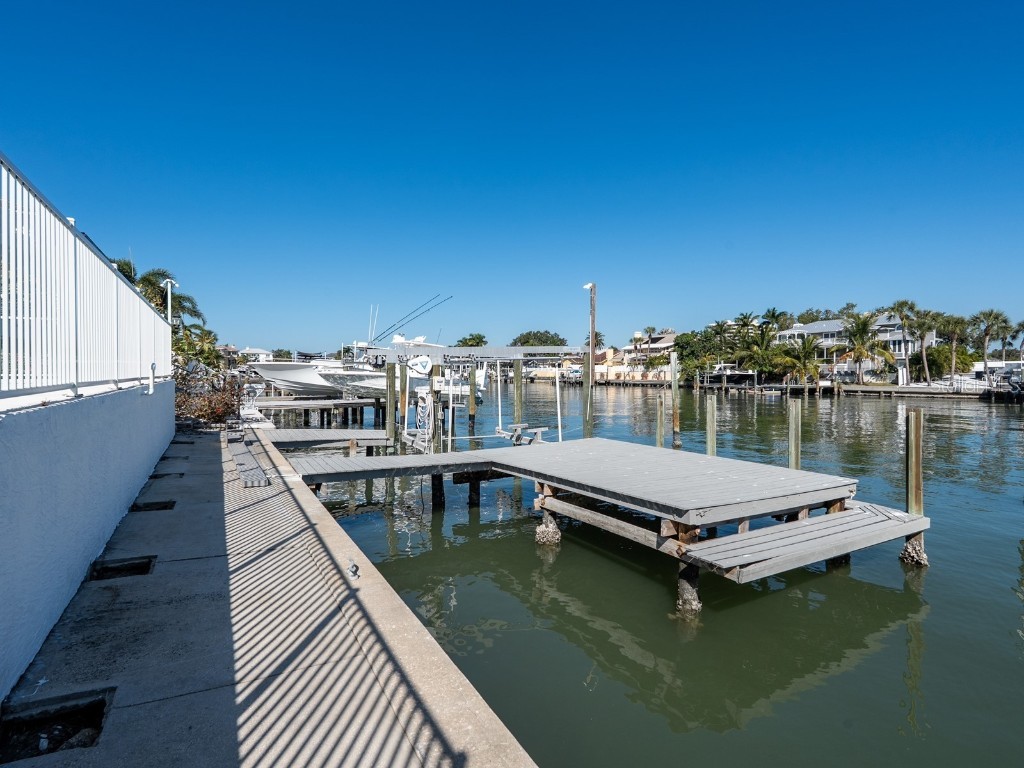 5947 Bayview Circle S Gulfport FL 33707 - BOCA CIEGA BAY A4672514 image45