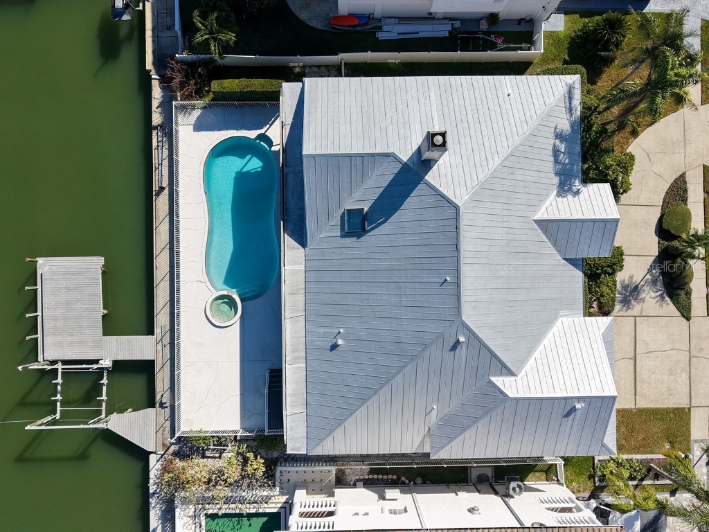 5947 Bayview Circle S Gulfport FL 33707 - BOCA CIEGA BAY A4672514 image49