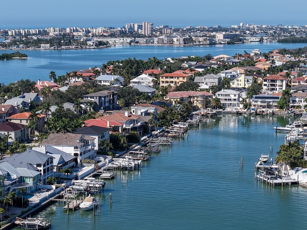 5947 Bayview Circle S Gulfport FL 33707 - BOCA CIEGA BAY A4672514 image70