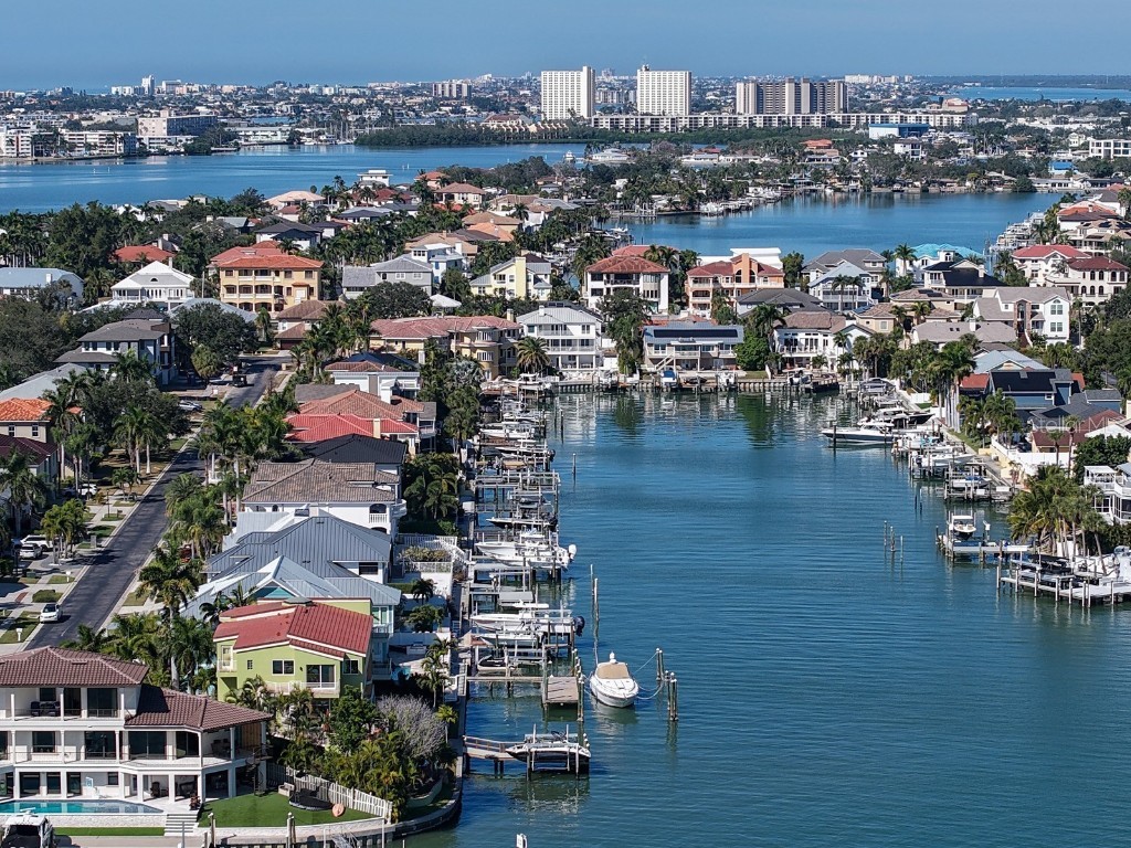 5947 Bayview Circle S Gulfport FL 33707 - BOCA CIEGA BAY A4672514 image71