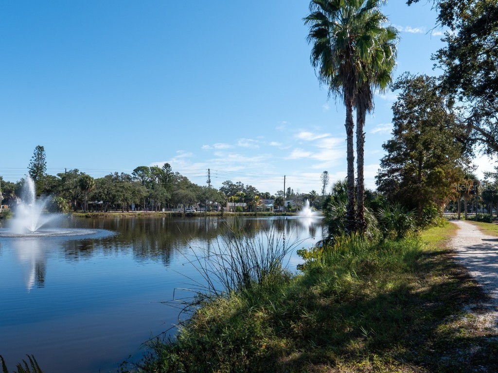 5947 Bayview Circle S Gulfport FL 33707 - BOCA CIEGA BAY A4672514 image82