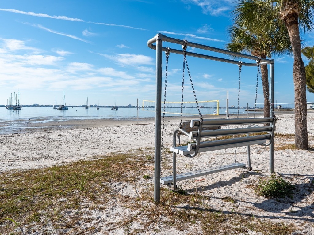 5947 Bayview Circle S Gulfport FL 33707 - BOCA CIEGA BAY A4672514 image97