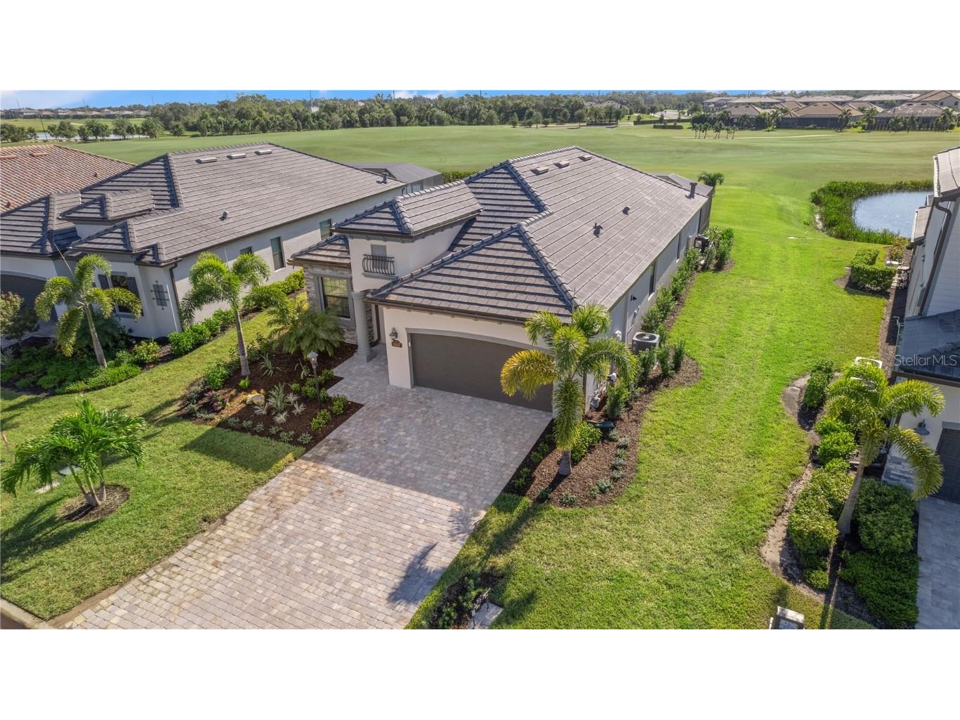 5947 Brandon Run Lakewood Ranch FL 34211 A4577815 image2