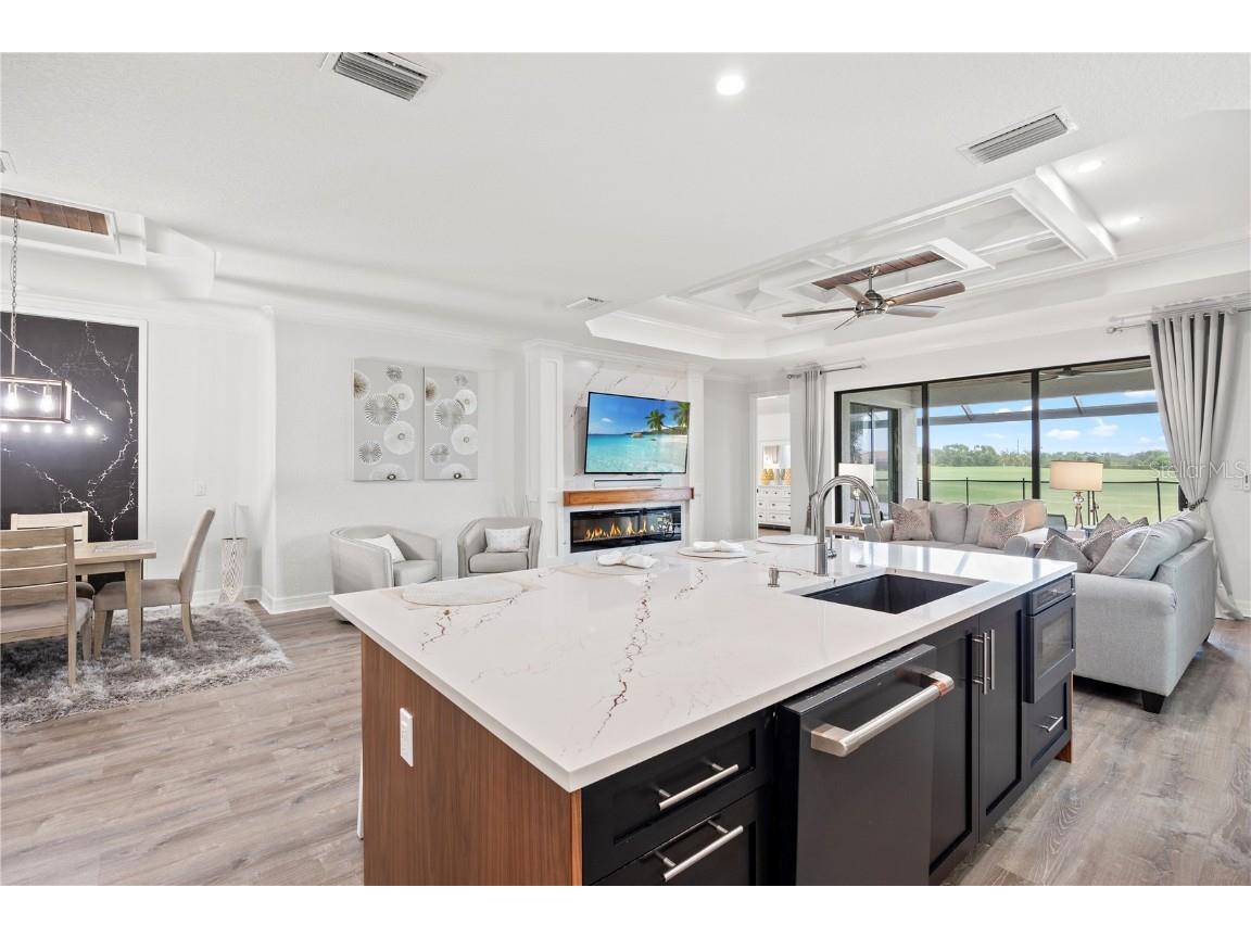 5947 Brandon Run Lakewood Ranch FL 34211 A4577815 image36