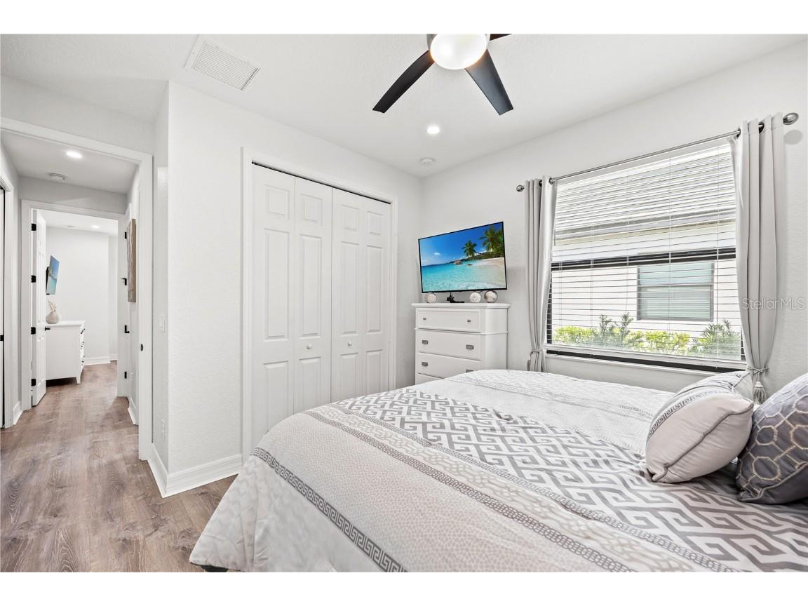 5947 Brandon Run Lakewood Ranch FL 34211 A4577815 image44