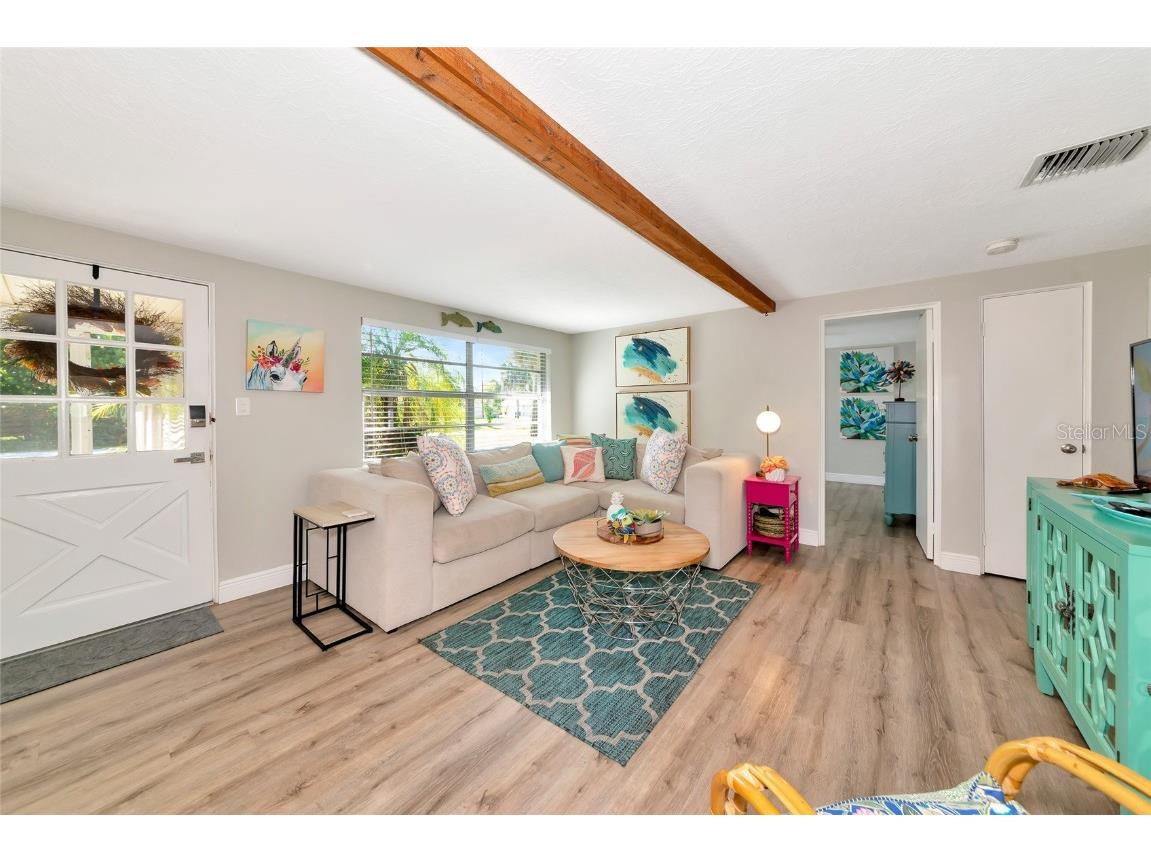 5948 Mirror Lake Road Sarasota FL 34238 A4655443 image22