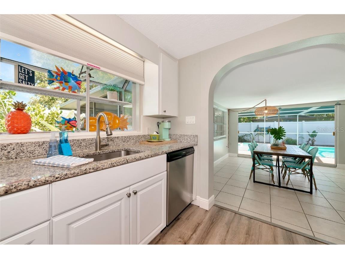 5948 Mirror Lake Road Sarasota FL 34238 A4655443 image27