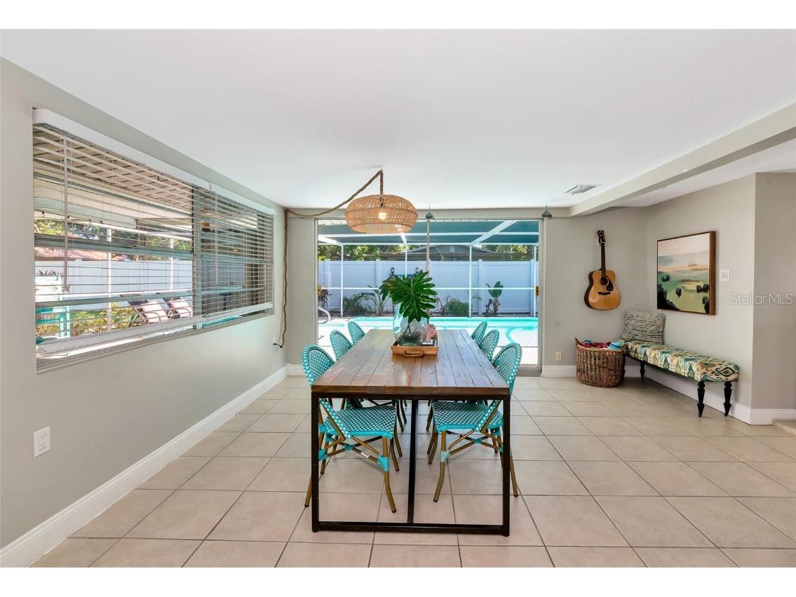 5948 Mirror Lake Road Sarasota FL 34238 A4655443 image28