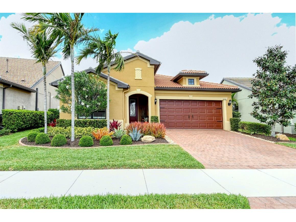 5948 Snowy Egret Drive Sarasota FL 34238 A4566442 image1