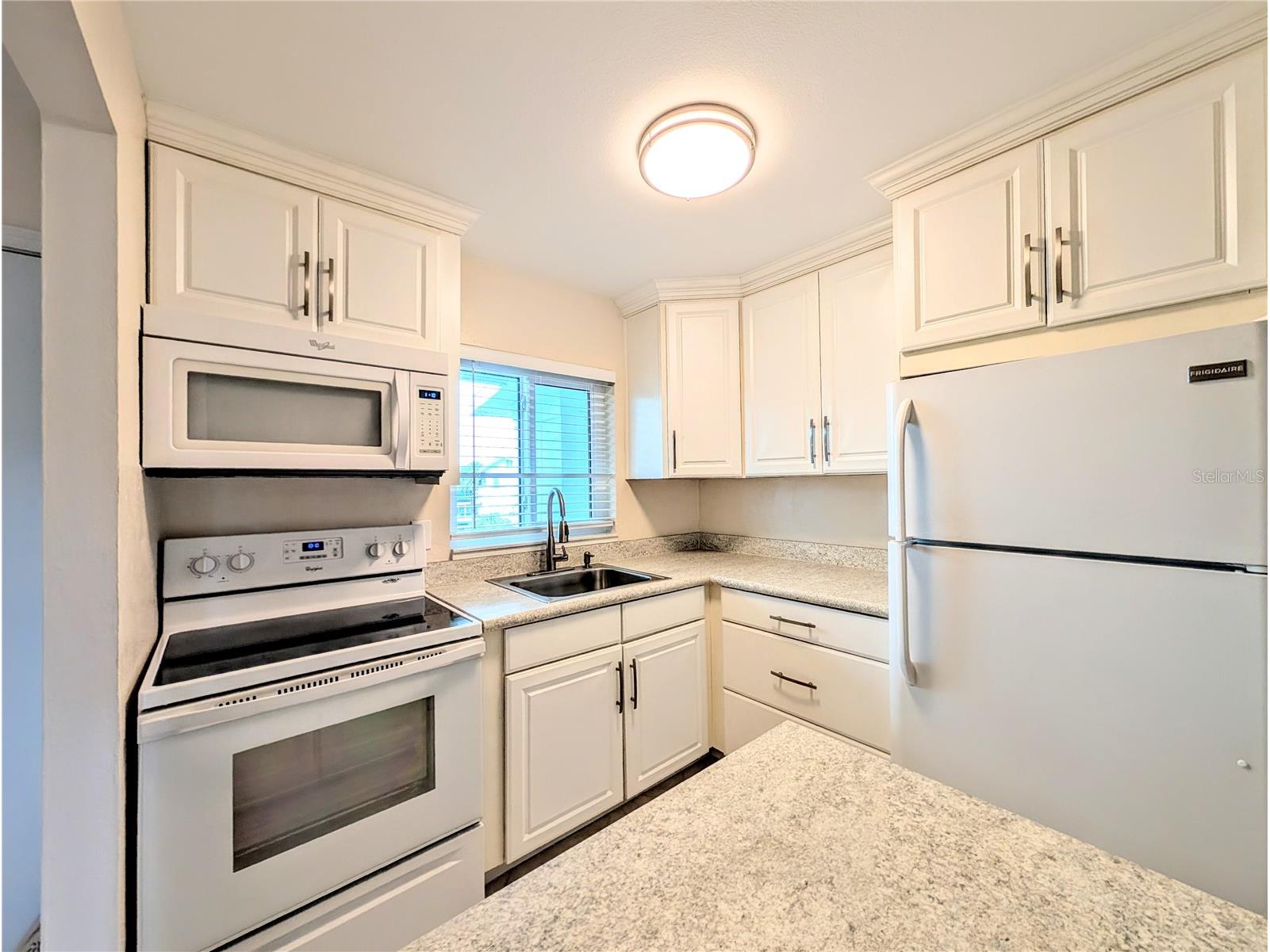5949 Easy Street #I36 Bradenton FL 34207 A4691555 image2