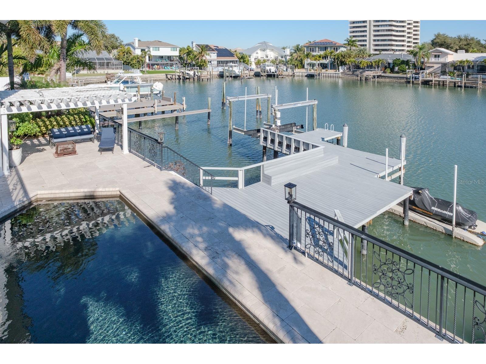 5949 Seabird Drive S Gulfport FL 33707 TB8468575 image2