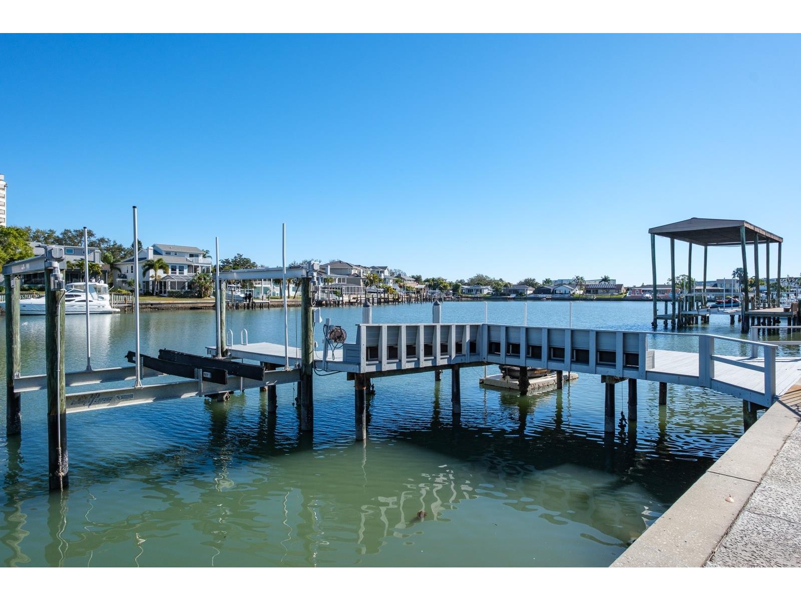 5949 Seabird Drive S Gulfport FL 33707 TB8468575 image4