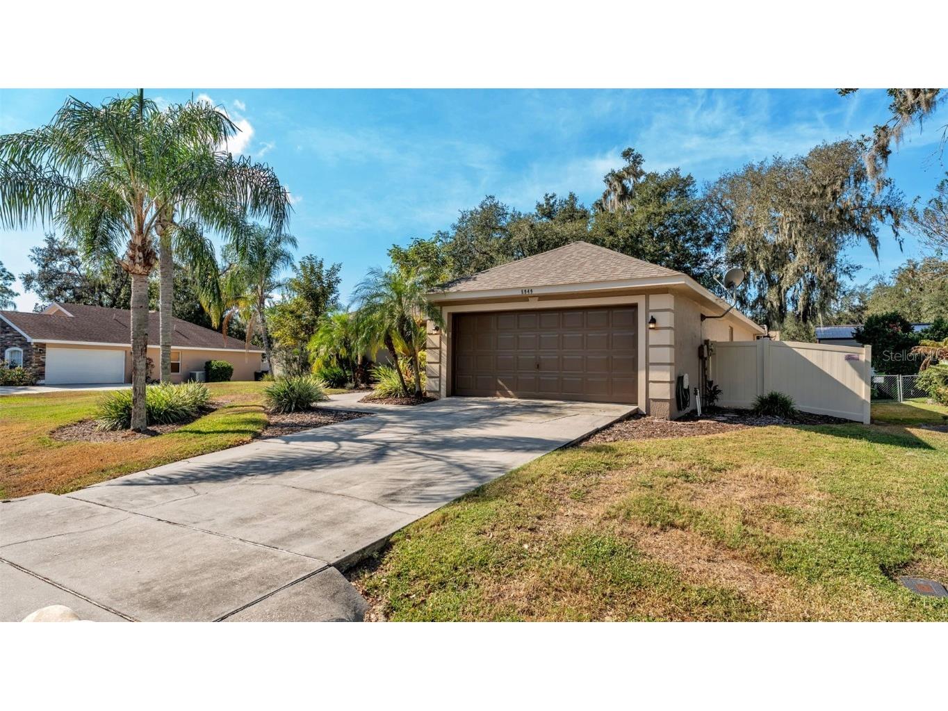 5949 Trophy Lakeland FL 33811 B4902121 image2