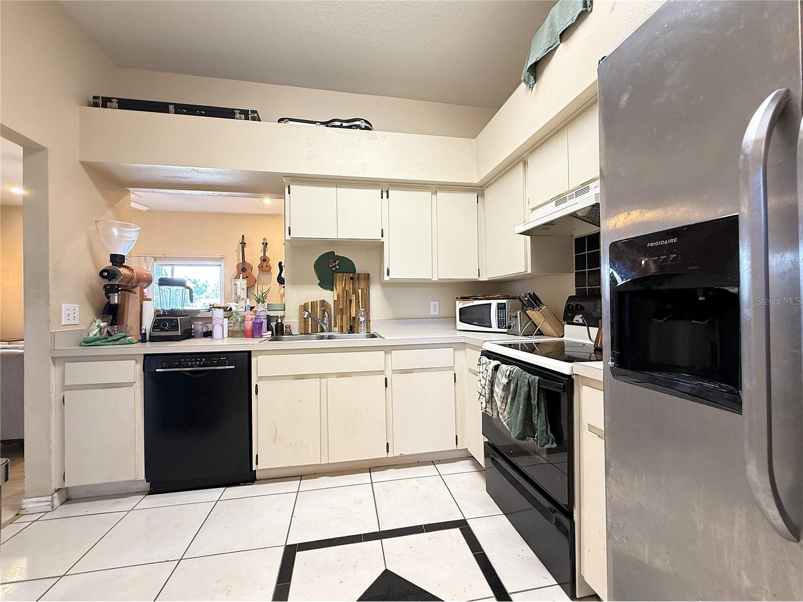 595 56th Avenue S Saint Petersburg FL 33705 TB8507806 image10