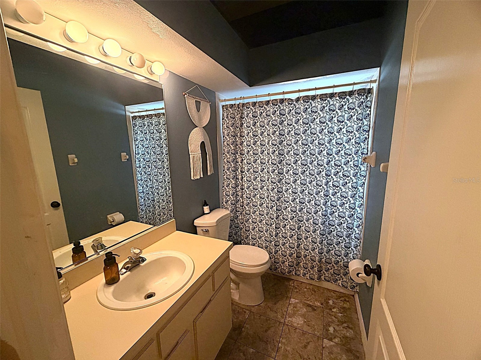 595 56th Avenue S Saint Petersburg FL 33705 TB8507806 image14