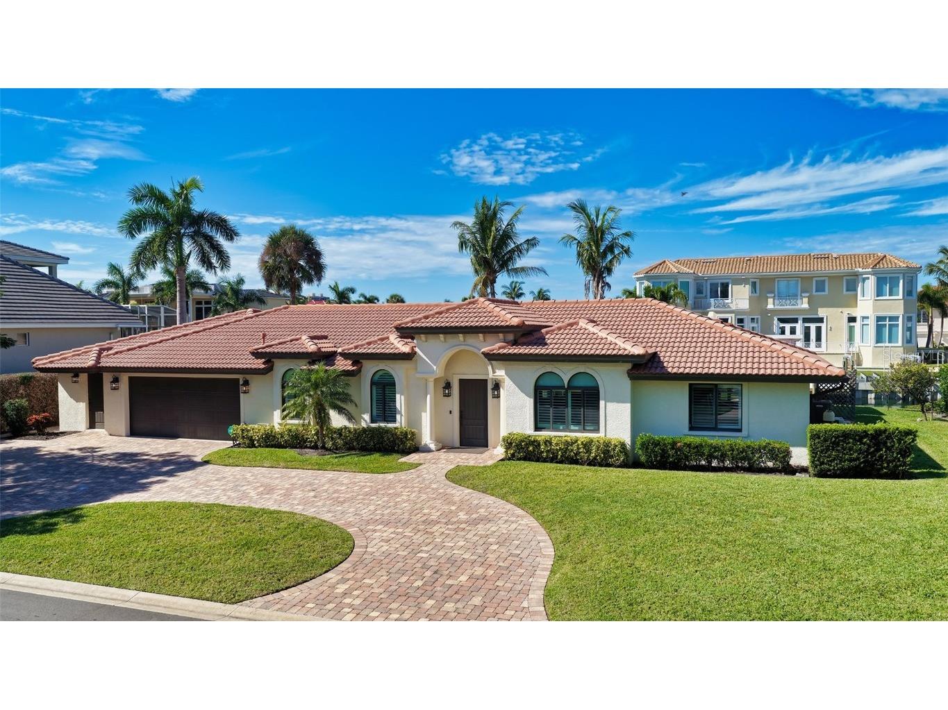 595 Bowsprit Lane Longboat Key FL 34228 A4669549 image2