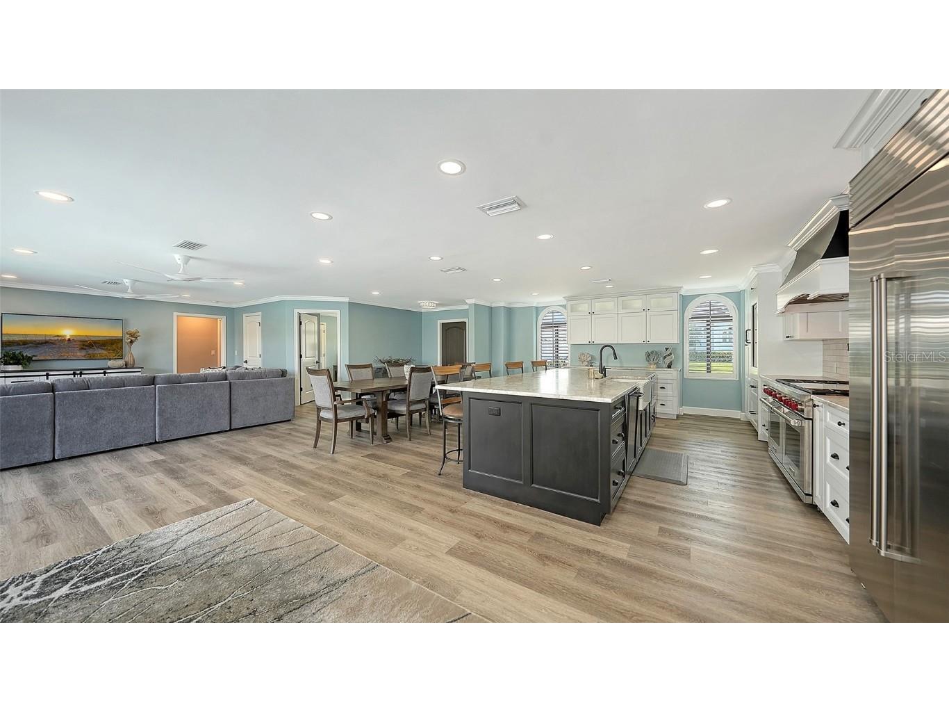 595 Bowsprit Lane Longboat Key FL 34228 A4669549 image9