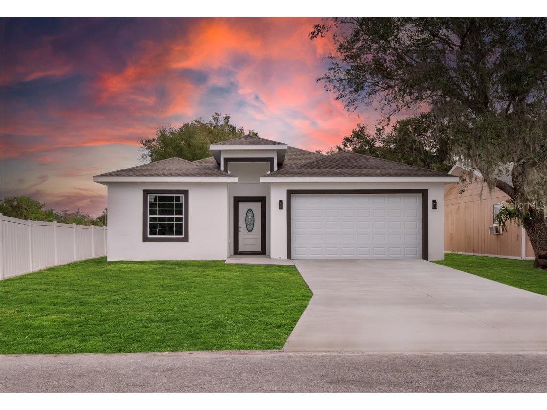 595 Orange Avenue Saint Cloud FL 34769 O6077890 image1