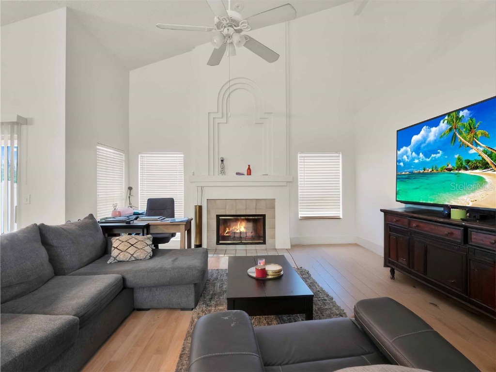 595 Queensbridge Drive Lake Mary FL 32746 O6362627 image4