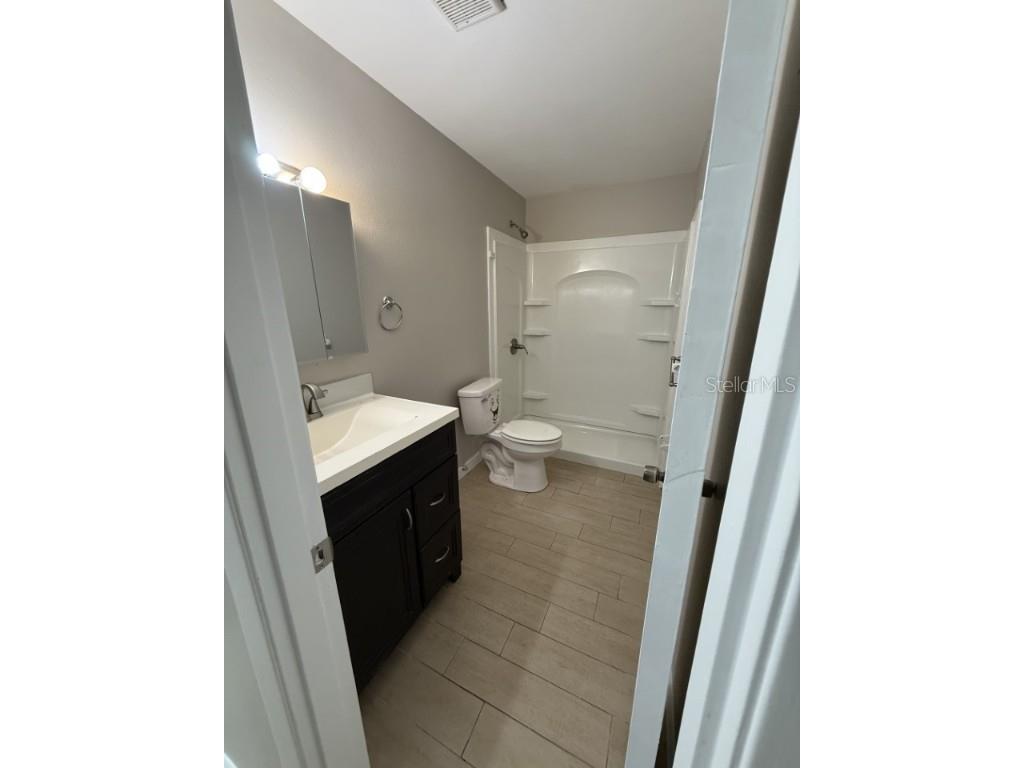 595 W Columbia Street Lake Alfred FL 33850 OK225635 image16