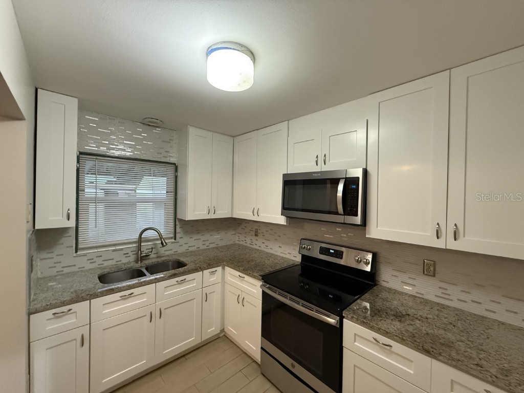 595 W Columbia Street Lake Alfred FL 33850 OK225635 image3