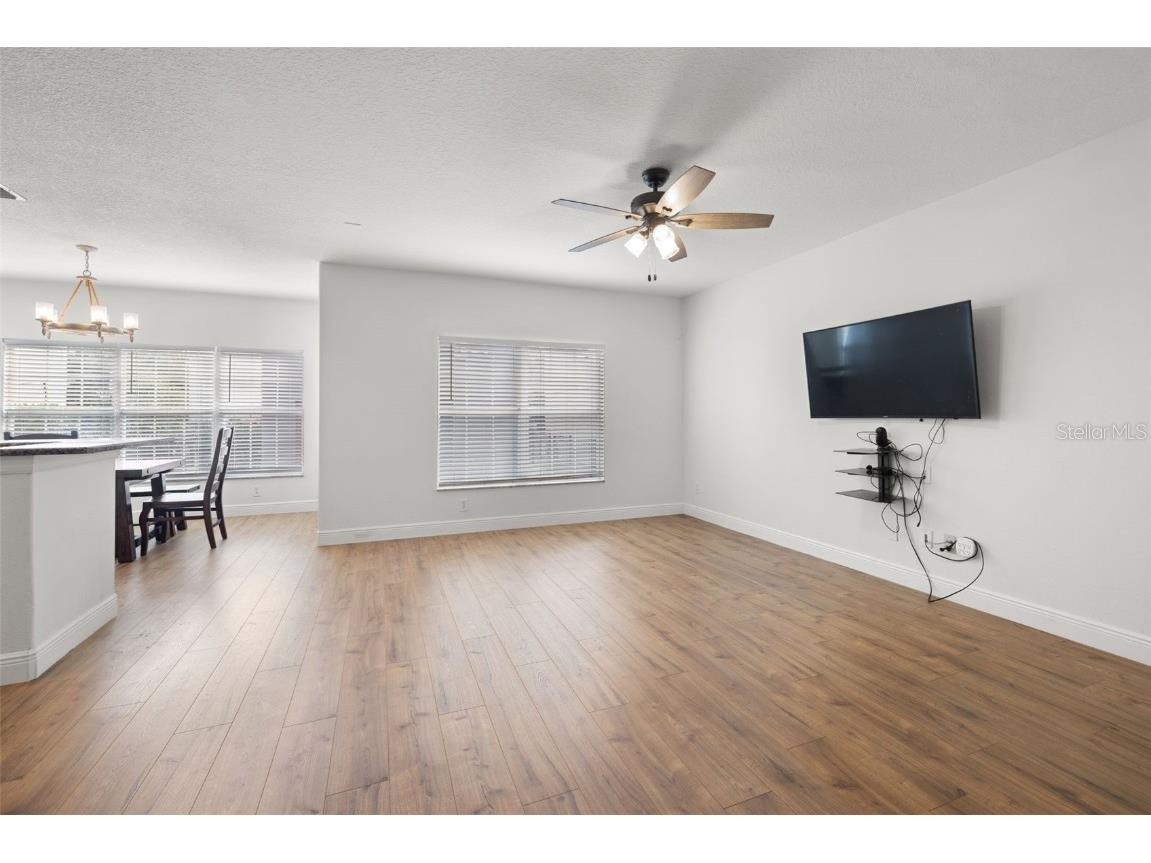 5950 Beaconpark Street Lithia FL 33547 TB8456052 image15