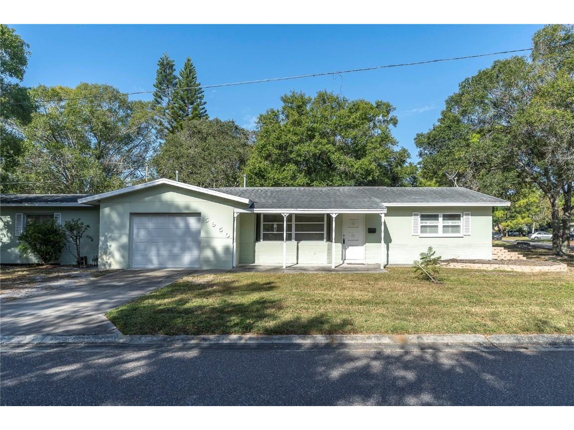 5950 Commonwealth Avenue N Saint Petersburg FL 33703 U8220102 image1