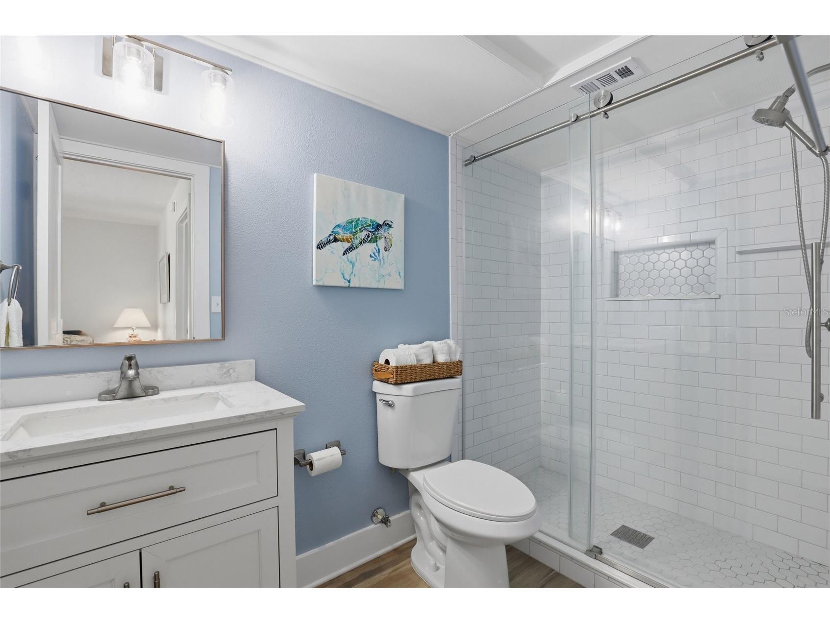 5950 Midnight Pass Road #101 Sarasota FL 34242 A4694128 image17