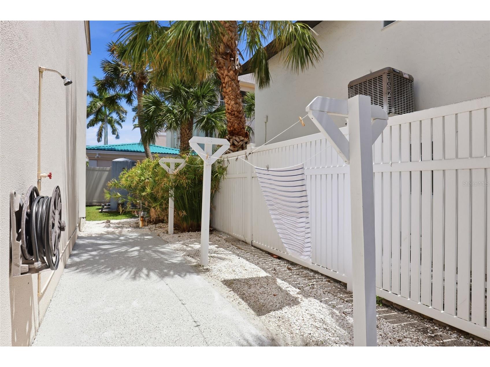 5950 Midnight Pass Road #101 Sarasota FL 34242 A4694128 image20