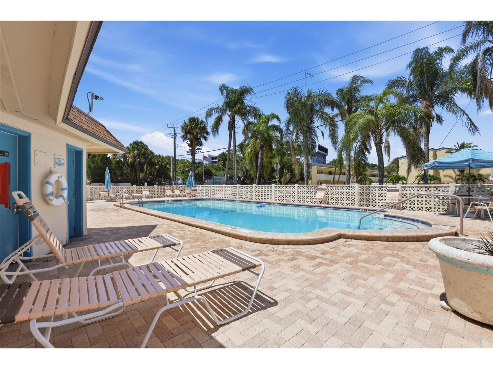 5950 Midnight Pass Road #101 Sarasota FL 34242 A4694128 image21